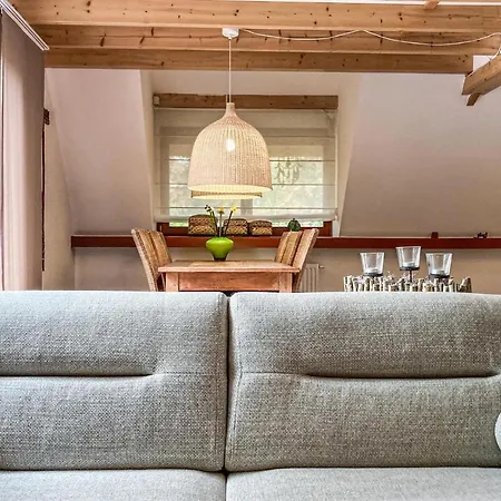 2 Bedroom Gorgeous In Rekem-lanaken Tatil Evi Lanaken