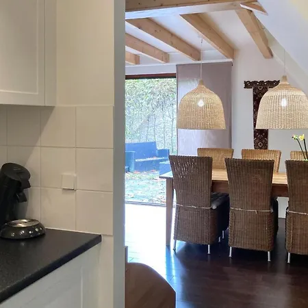 2 Bedroom Gorgeous In Rekem-lanaken Tatil Evi Lanaken
